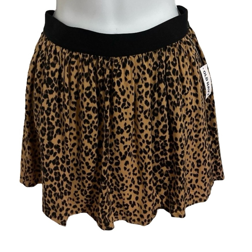 NWT leopard print skirt